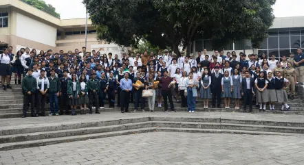 foto oficial de fisica